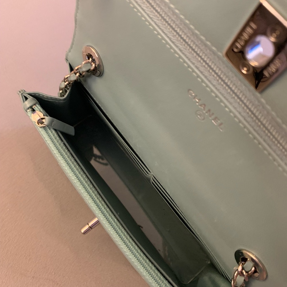Chanel Trendy WOC Tiffany Blue SHW - Picture 4 of 11